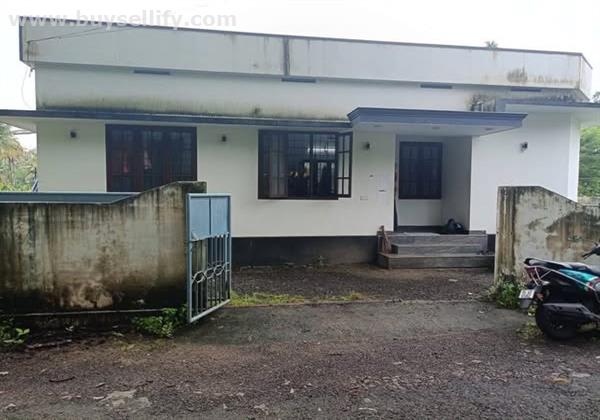 3BHK Residential Property with Shop Space for Sale at Neericode