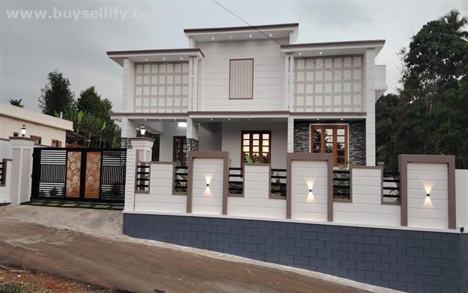 4 BHK New House for Sale in Vazhakulam, Kalloorkad Route