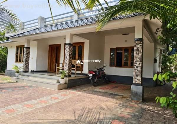 Beautiful 3BHK House on 10 Cents for Sale in Paralikkunnu, Wayanad