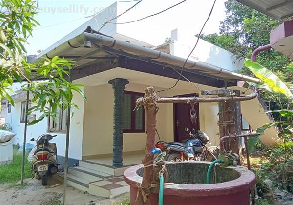 Budget 2BHK House for Sale in Veliyathunad, Aluva