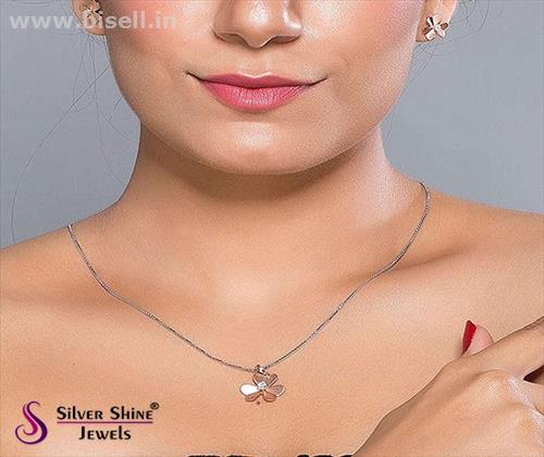 Buy Exclusive Collection Of silver jewellery At silver shine
