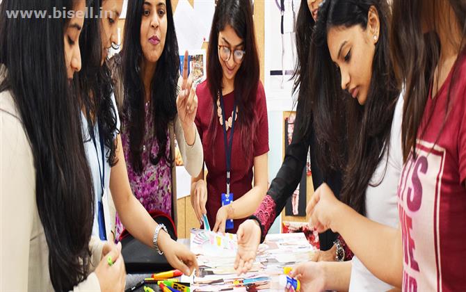 GET DIRECT ADMISSION IN FASHION DESIGNING IN IIFA