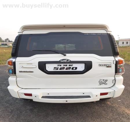 Mahindra Scorpio S8 2014 – Showroom Condition – Coimbatore Registered