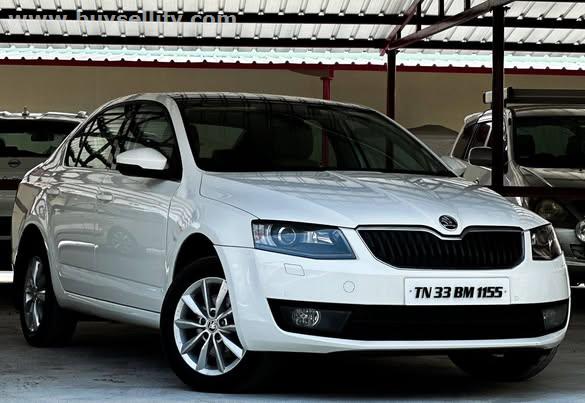 2015 Skoda Octavia Elegance AT Diesel – 8,49,999 – 2 Owners – 83,000 km